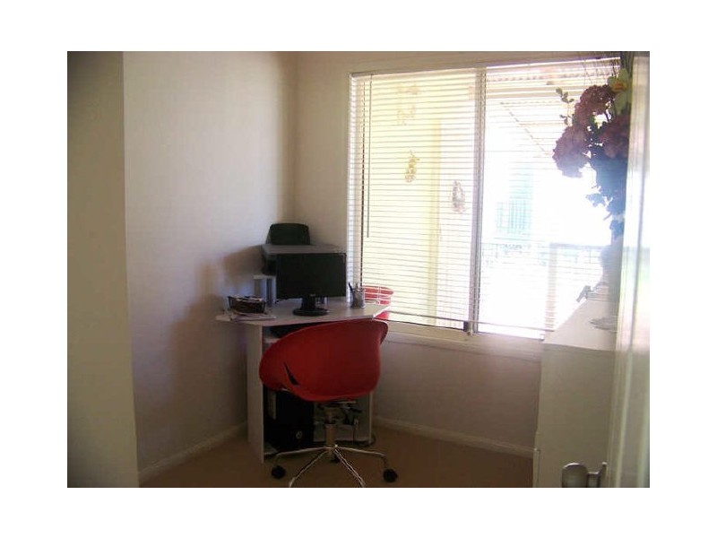 17 Jackson Rd, Russell Island QLD 4184