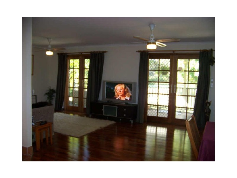 32 Pookanah Street, Russell Island QLD 4184