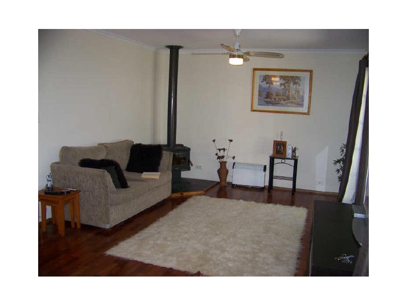 32 Pookanah Street, Russell Island QLD 4184