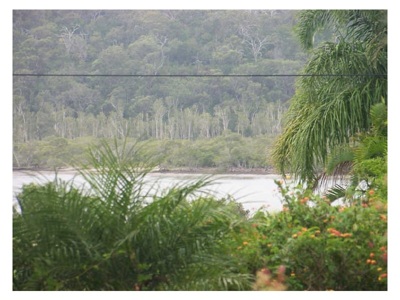 5 The Tor Walk, Russell Island QLD 4184