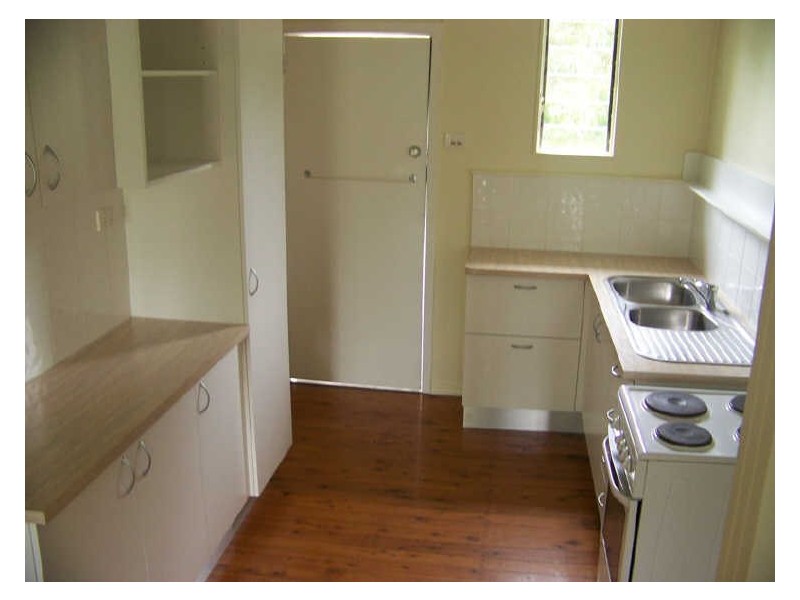 5 The Tor Walk, Russell Island QLD 4184