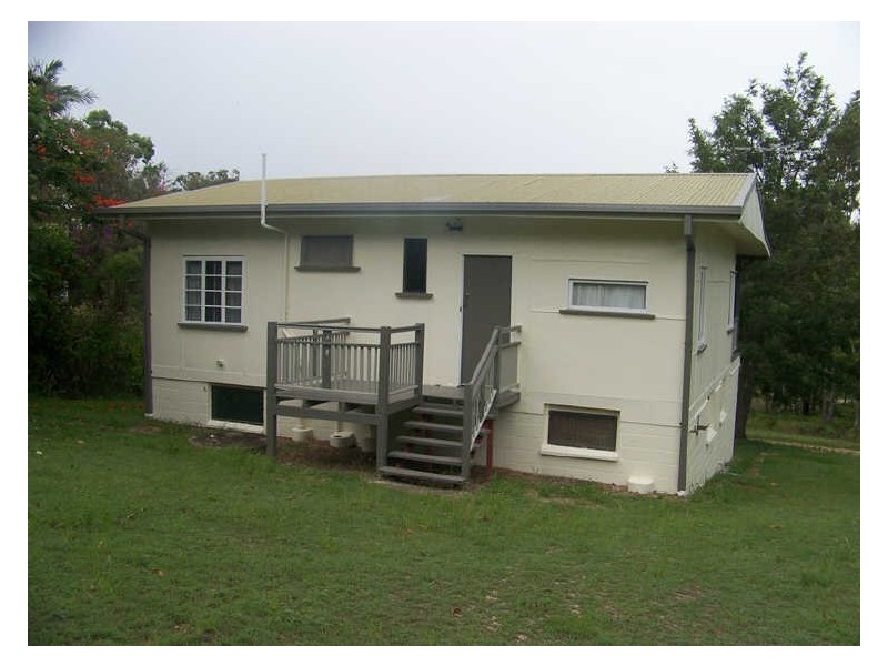 5 The Tor Walk, Russell Island QLD 4184