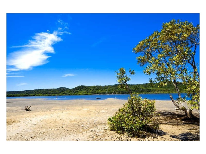 36 Crescent Drive, Russell Island QLD 4184