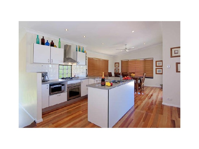 91 Highland Ridge Rd, Russell Island QLD 4184