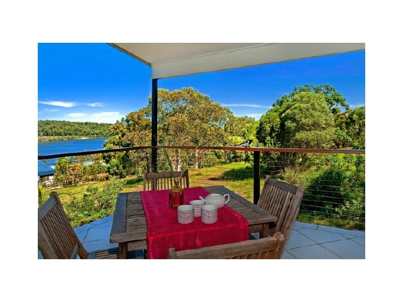 91 Highland Ridge Rd, Russell Island QLD 4184