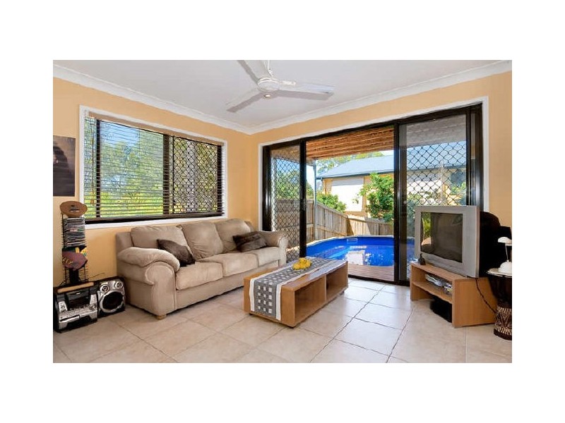 91 Highland Ridge Rd, Russell Island QLD 4184