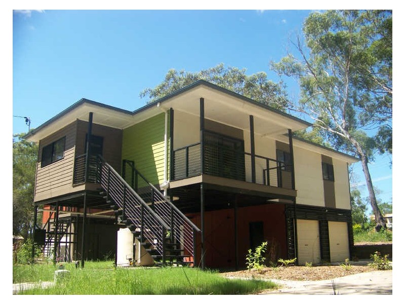 15-17 Jewel St, Russell Island QLD 4184