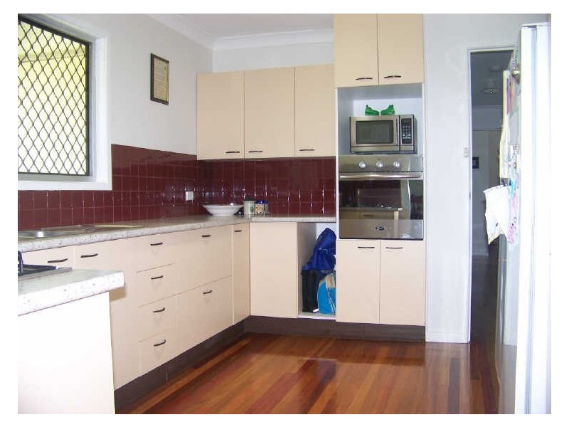 5 Bimbad Cres, Russell Island QLD 4184