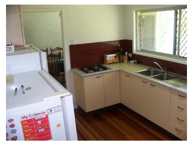 5 Bimbad Cres, Russell Island QLD 4184