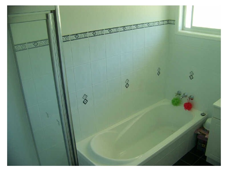 5 Bimbad Cres, Russell Island QLD 4184