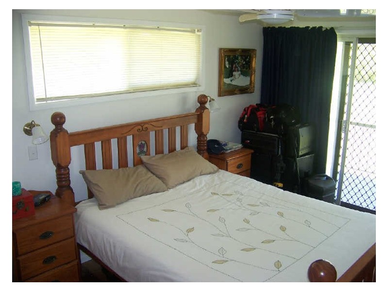 5 Bimbad Cres, Russell Island QLD 4184