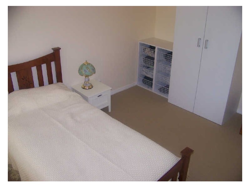 21 Highland St, Russell Island QLD 4184