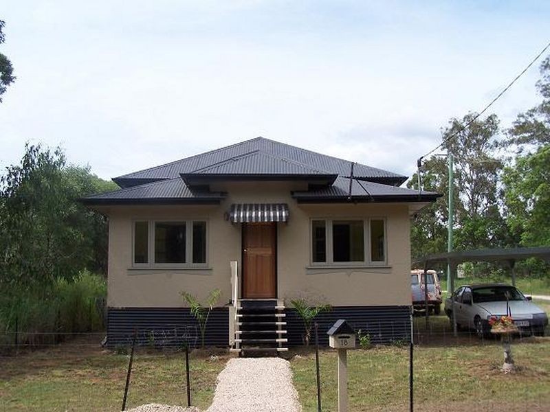 18 Yara St, Russell Island QLD 4184