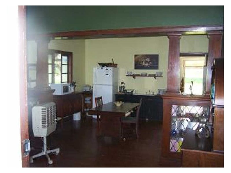 18 Yara St, Russell Island QLD 4184