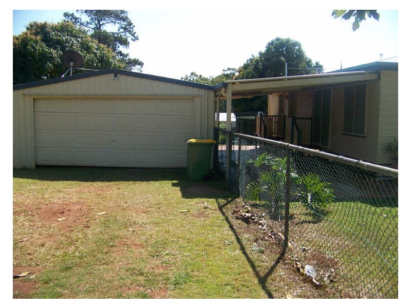 145 High street, Russell Island QLD 4184