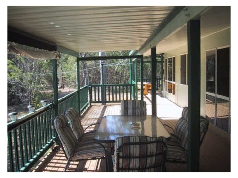 48 Tenanne St, Russell Island QLD 4184