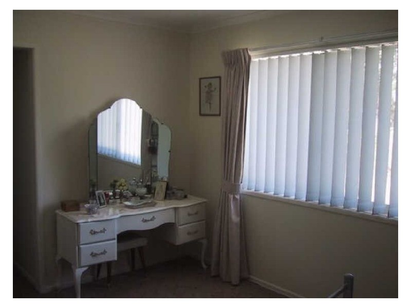 48 Tenanne St, Russell Island QLD 4184
