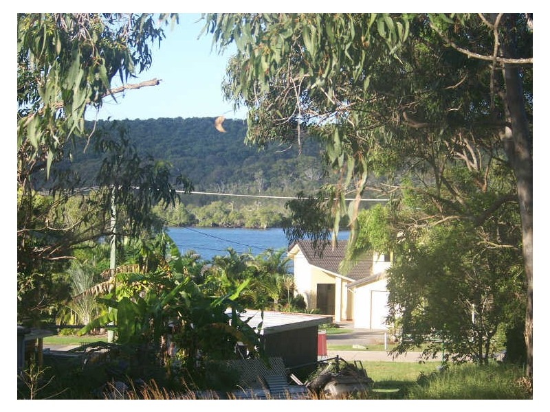25 Scenic Drive, Russell Island QLD 4184