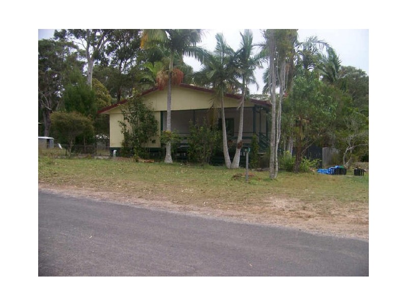 3 Cambridge Street, Russell Island QLD 4184