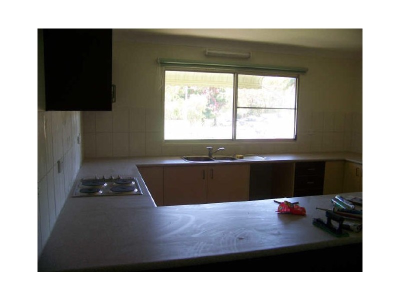 3 Cambridge Street, Russell Island QLD 4184