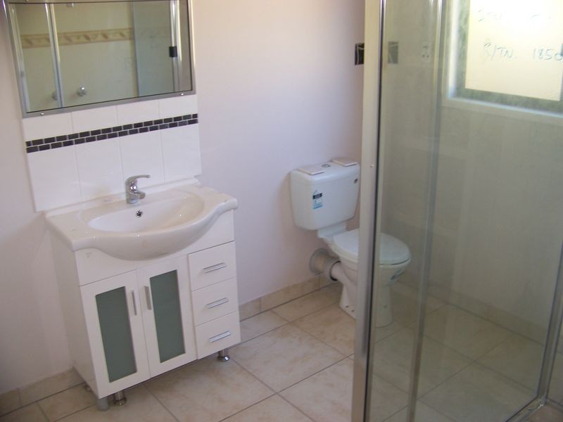 57 Bangalow St, Russell Island QLD 4184