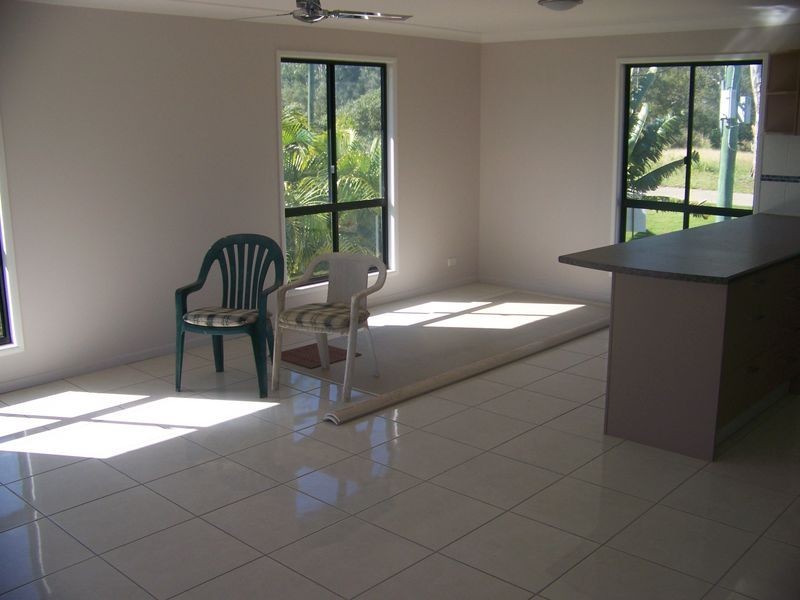 57 Bangalow St, Russell Island QLD 4184