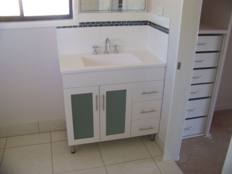 57 Bangalow St, Russell Island QLD 4184