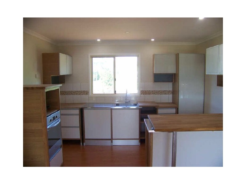 8 Titalia Street, Russell Island QLD 4184