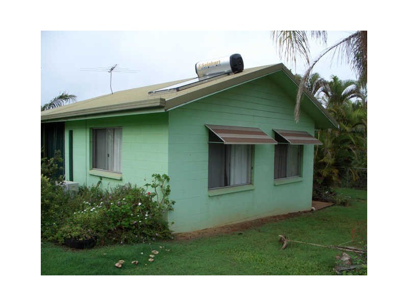 12 Carnation St, Russell Island QLD 4184