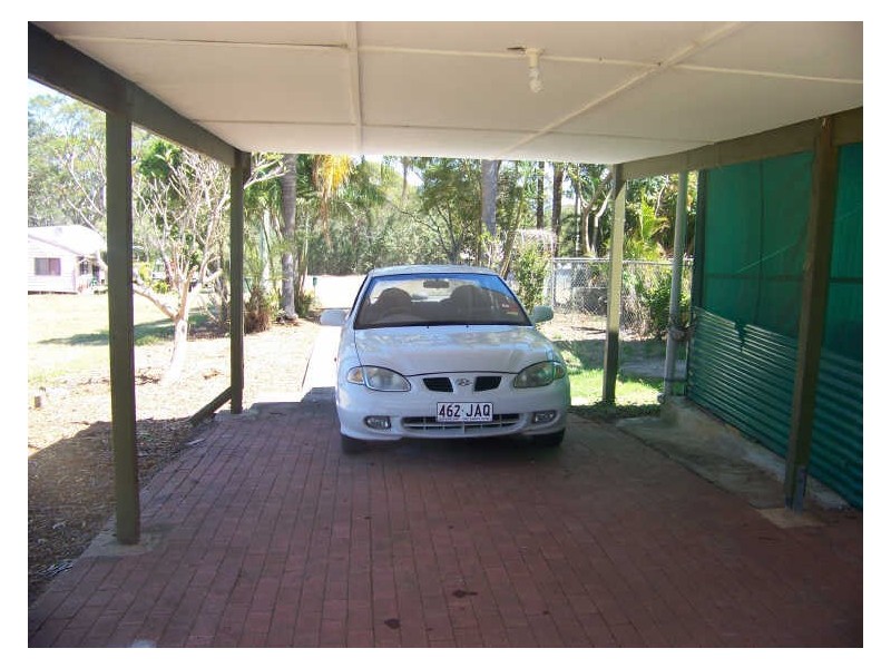 12 Carnation St, Russell Island QLD 4184