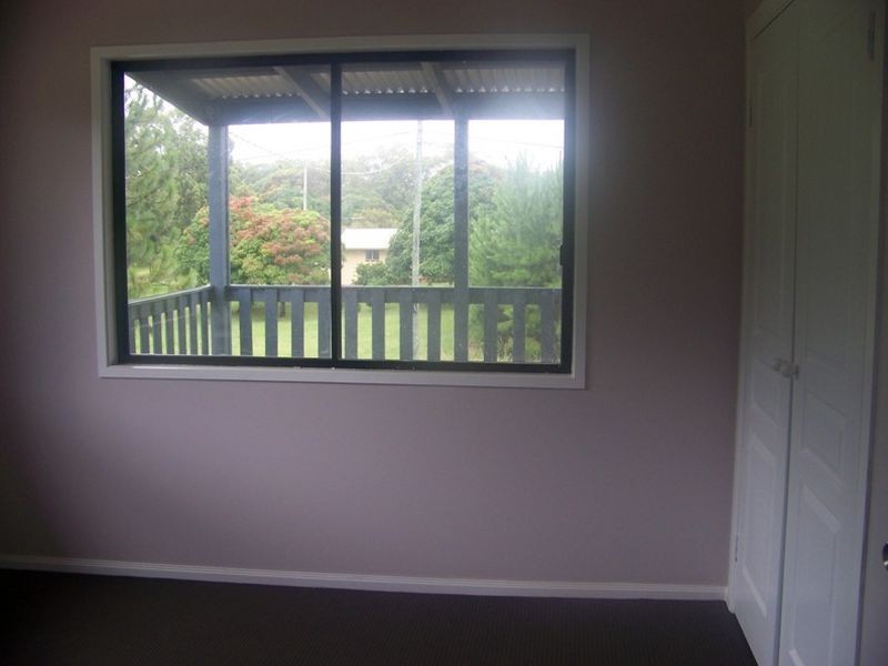 8 Baguette St, Russell Island QLD 4184