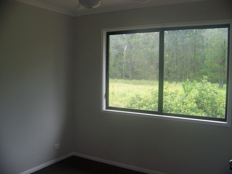 8 Baguette St, Russell Island QLD 4184