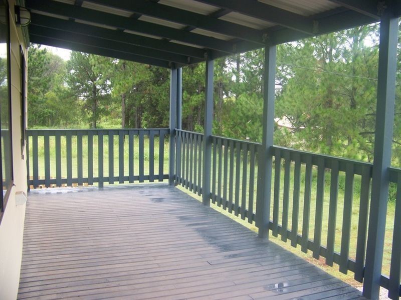 8 Baguette St, Russell Island QLD 4184