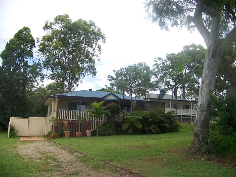 38 Bay Drive, Russell Island QLD 4184
