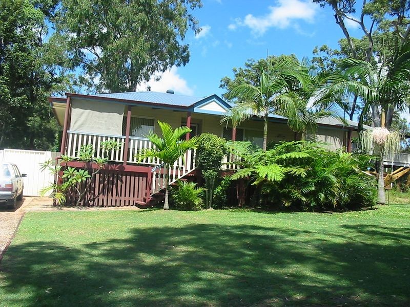 38 Bay Drive, Russell Island QLD 4184