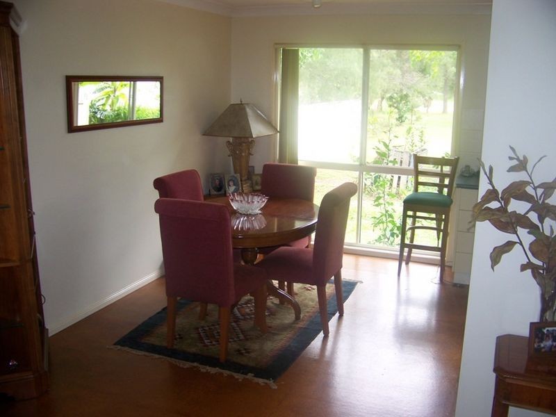 38 Bay Drive, Russell Island QLD 4184