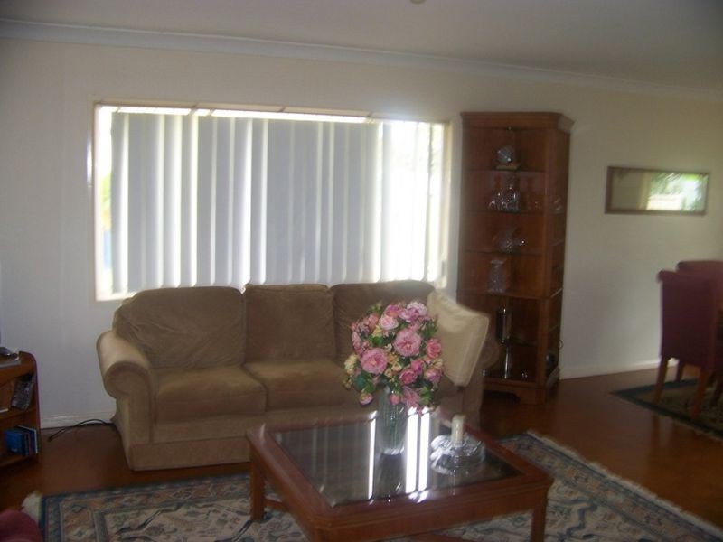 38 Bay Drive, Russell Island QLD 4184