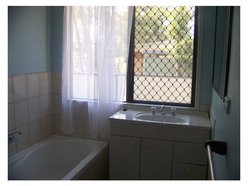 80 Jackson Road, Russell Island QLD 4184