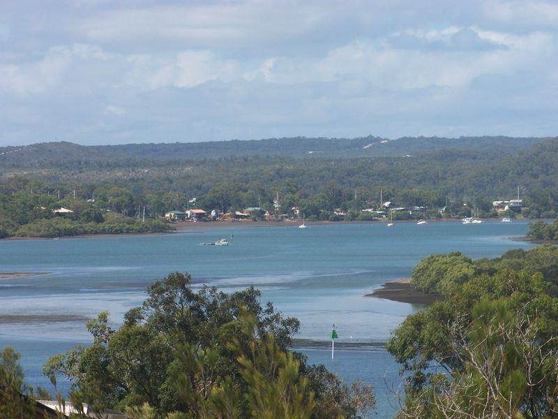 6 Opal Crt, Russell Island QLD 4184