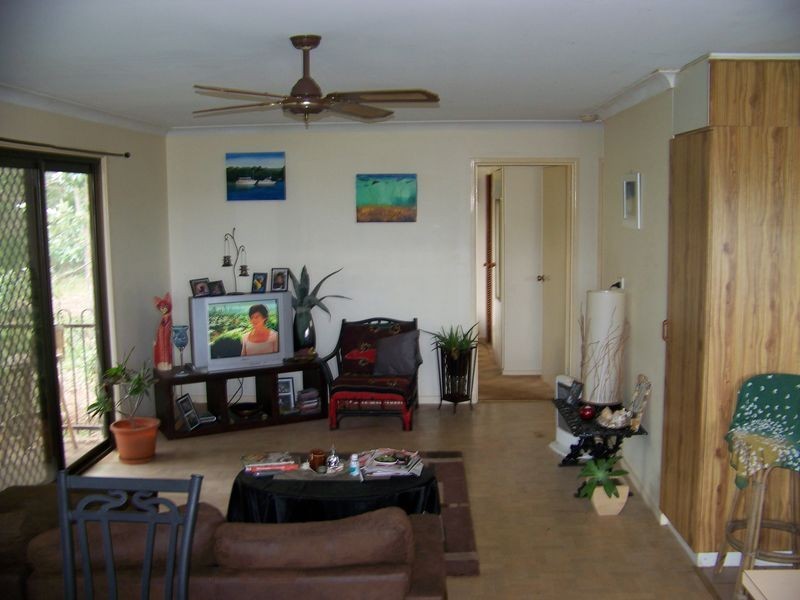 14 Tennyson St, Russell Island QLD 4184