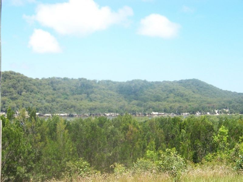 6 Naples, Russell Island QLD 4184