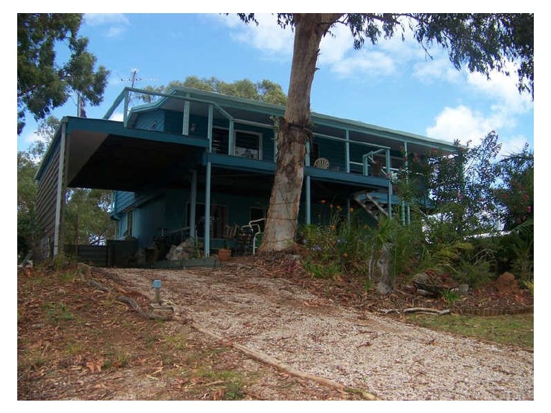 56 Barcelona Tce, Russell Island QLD 4184