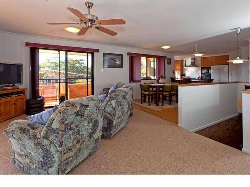 Russell Island QLD 4184