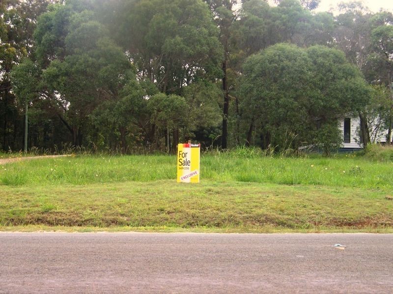 66 Jackson Rd, Russell Island QLD 4184