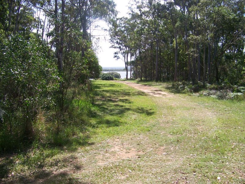 7 Ranora Ave, Russell Island QLD 4184
