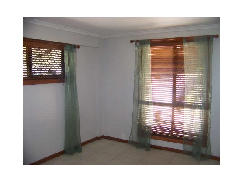25 Diamond Street, Russell Island QLD 4184