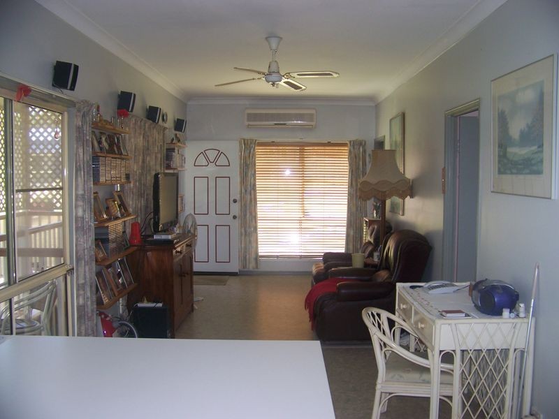 60 Fenton Rd, Russell Island QLD 4184