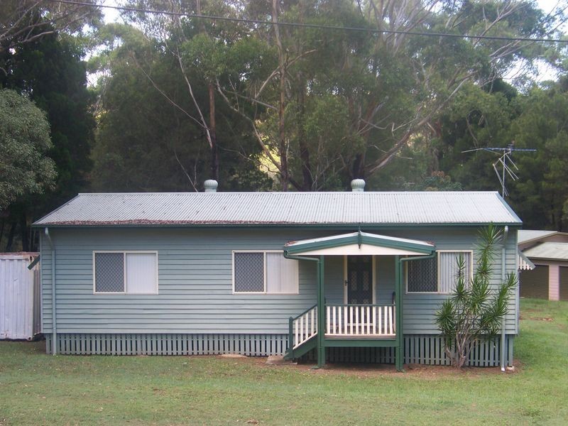 18 Dempsey Street, Russell Island QLD 4184