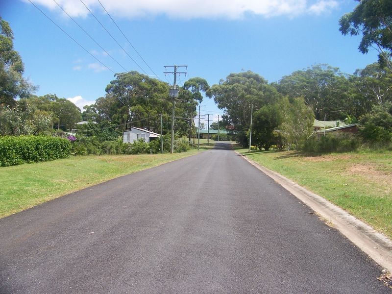 19 Cutter St, Russell Island QLD 4184