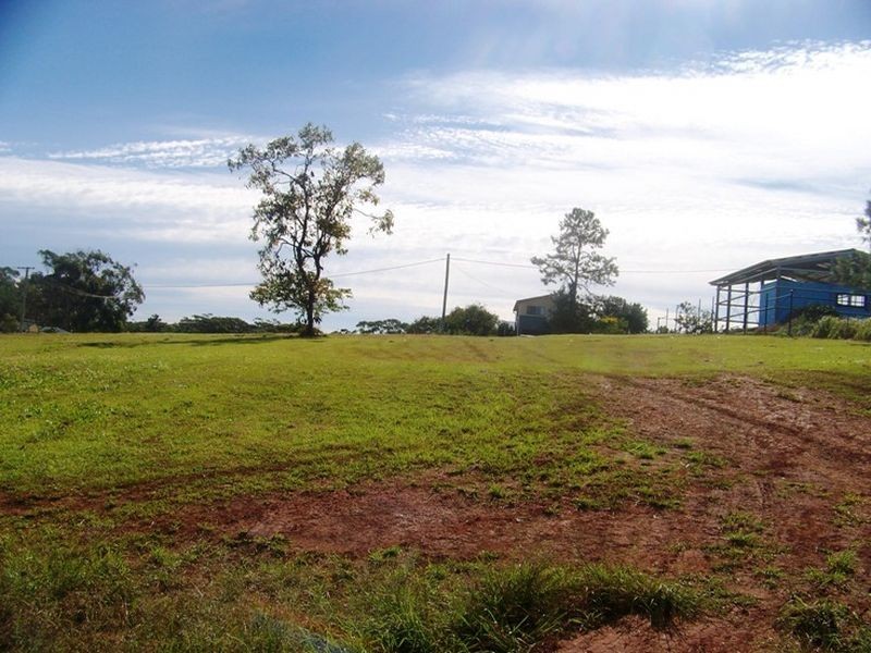 25 Roebuck Rd, Russell Island QLD 4184
